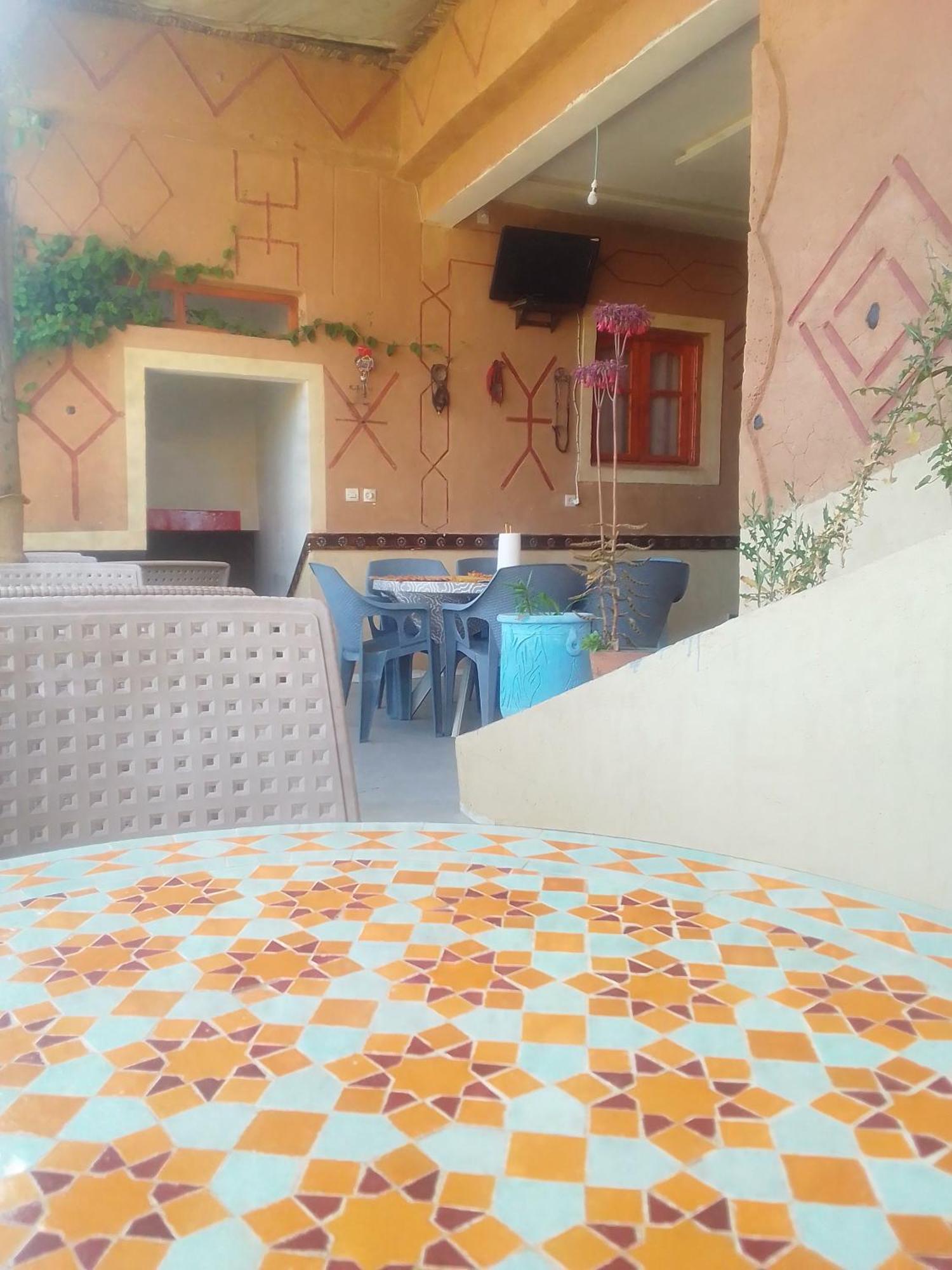 Hotel Restaurant Ait Saderat Boumalne Rum bild